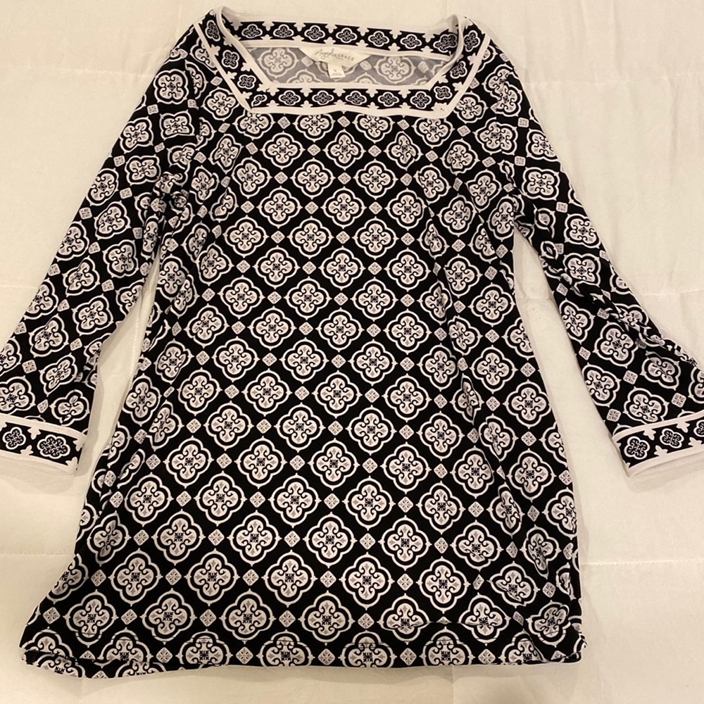 Magnolia Grace Long Sleeve Patterned Blouse